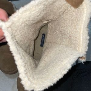 American Eagle warm boots